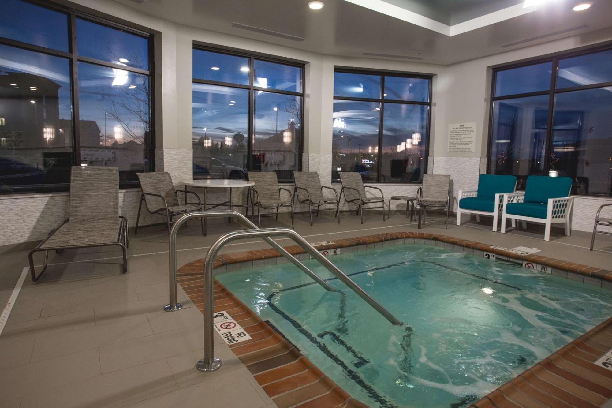 Hilton Garden Inn Bolingbrook I-55 Ngoại thất bức ảnh