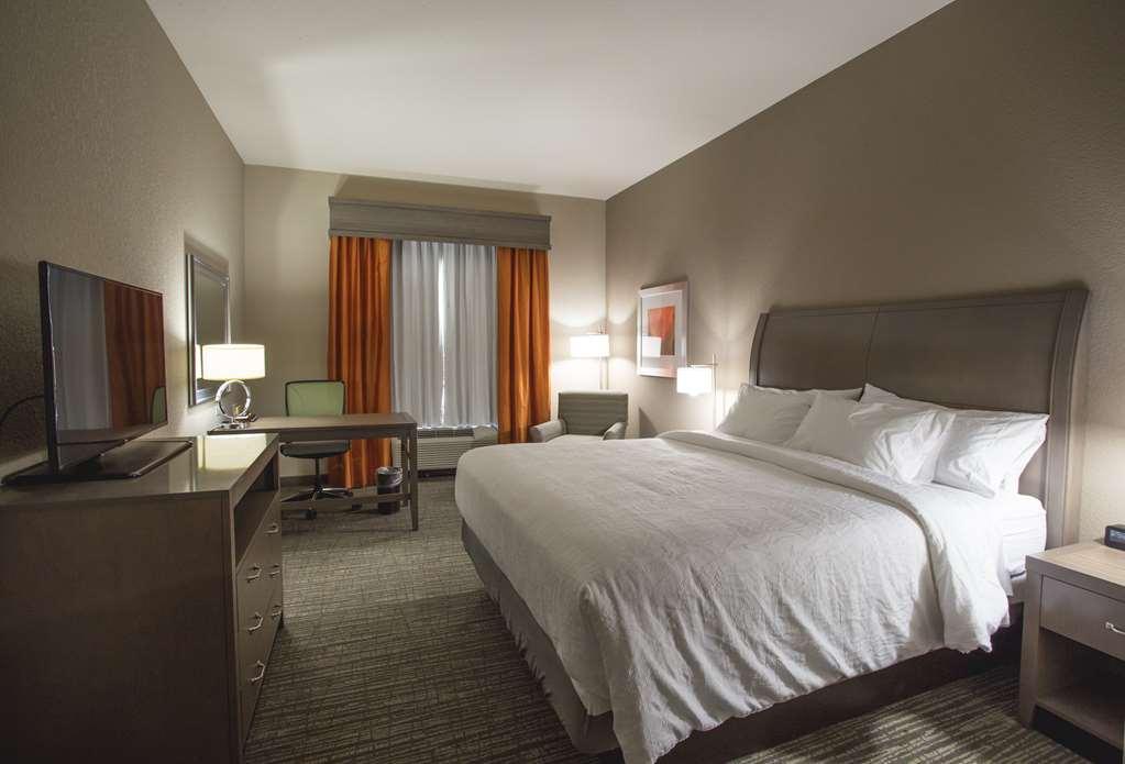 Hilton Garden Inn Bolingbrook I-55 Phòng bức ảnh
